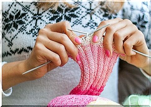 Why knitting is good for your emotions